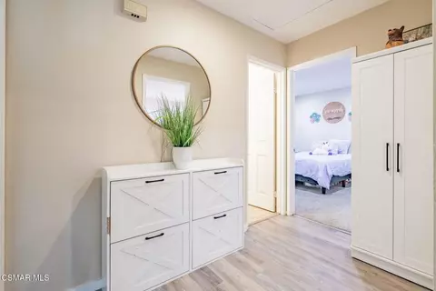 Entry Way - 12976 E Mesa Verde Dr, Moorpark, CA 93021 photo 2 of 2