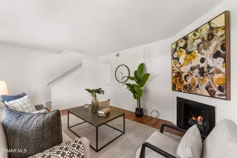 476 Serento Cir, Thousand Oaks, CA 91360