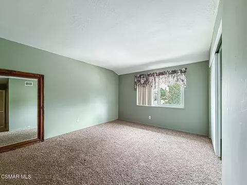 Bedroom - 1191 Roldan Ave, Simi Valley, CA 93065 photo 3 of 6