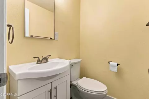 Bath - 1317 Agnew St, Simi Valley, CA 93065 photo 2 of 2