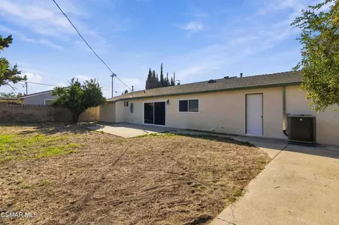 Exterior - 1317 Agnew St, Simi Valley, CA 93065 photo 4 of 9