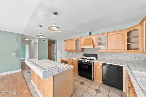 Kitchen - 2642 Gates Pl, Simi Valley, CA 93065 photo 3 of 3