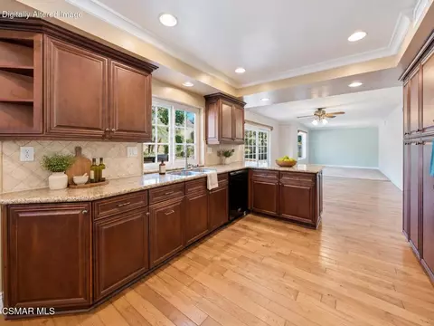 Kitchen - 3538 Monticello Ave, Simi Valley, CA 93063 photo 11 of 14