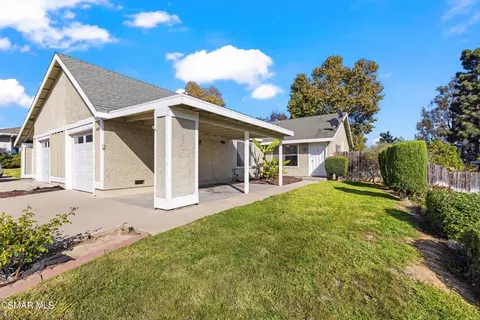 640 Hacienda Dr, Camarillo, CA 93012