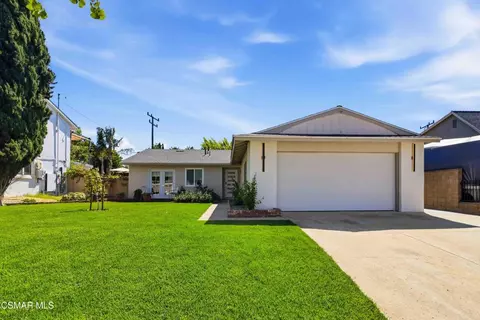 Exterior - 2046 Denny St, Simi Valley, CA 93065 photo 2 of 10