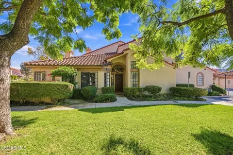 330 Country Club Dr #A, Simi Valley, CA 93065