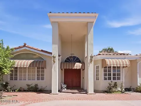 5064 Gaviota Ave, Encino, CA 91436
