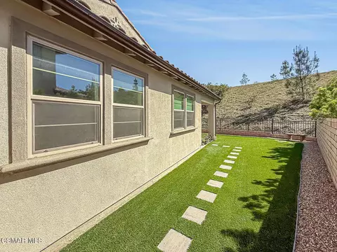 Exterior - 5010 Trevor Dr, Camarillo, CA 93012 photo 10 of 18