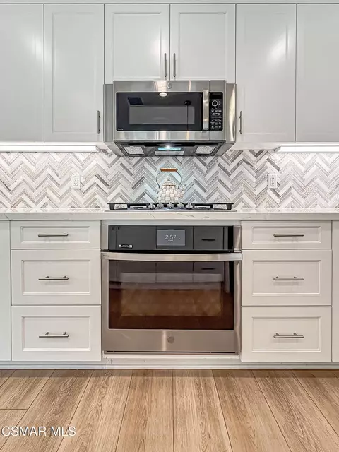Kitchen - 5010 Trevor Dr, Camarillo, CA 93012 photo 5 of 7