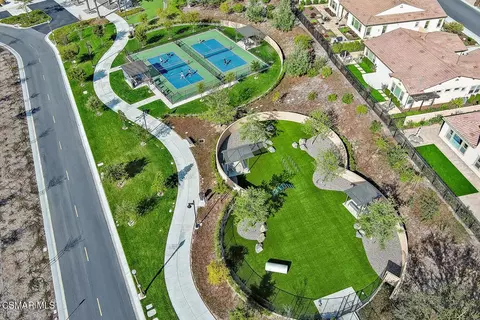 View/Area - 5010 Trevor Dr, Camarillo, CA 93012 photo 8 of 11