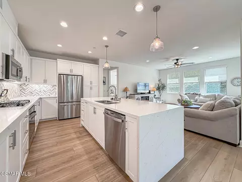 Kitchen - 5010 Trevor Dr, Camarillo, CA 93012 photo 2 of 7