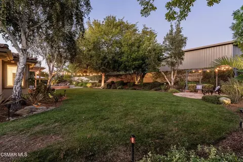 Exterior - 658 Longbranch Rd, Simi Valley, CA 93065 photo 7 of 21
