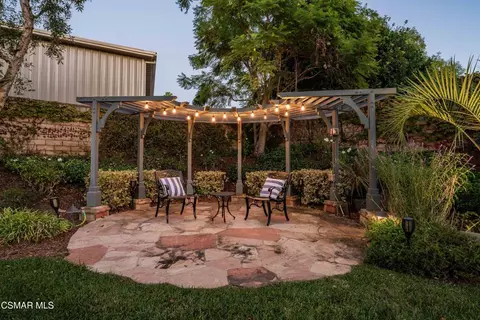 Exterior - 658 Longbranch Rd, Simi Valley, CA 93065 photo 8 of 21