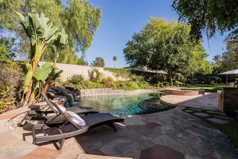 Exterior - 658 Longbranch Rd, Simi Valley, CA 93065 photo 17 of 21