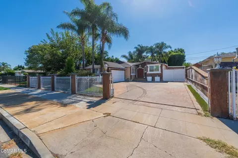 20342 Hartland St, Winnetka, CA 91306