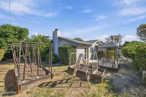 Exterior - 1179 Brandon Ave, Simi Valley, CA 93065 photo 6 of 7