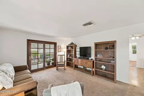 Living - 1179 Brandon Ave, Simi Valley, CA 93065 photo 2 of 6