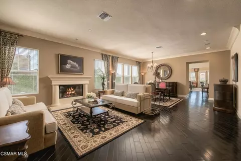 Living - 1537 Estuary Way, Oxnard, CA 93035 photo 4 of 5