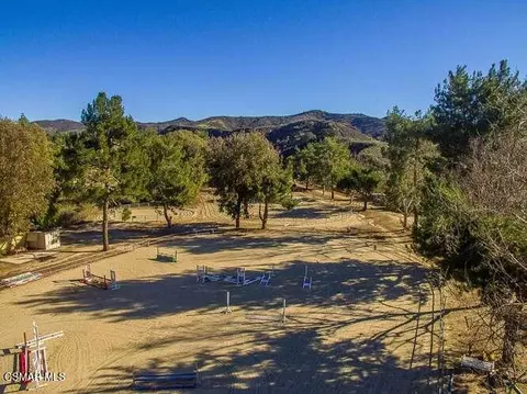 Exterior - 1894 Rambling Rd, Simi Valley, CA 93065 photo 16 of 16