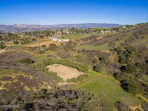 View/Area - 1894 Rambling Rd, Simi Valley, CA 93065 photo 3 of 7