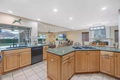 Kitchen - 1894 Rambling Rd, Simi Valley, CA 93065 photo 2 of 2