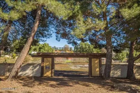 Exterior - 1894 Rambling Rd, Simi Valley, CA 93065 photo 15 of 16