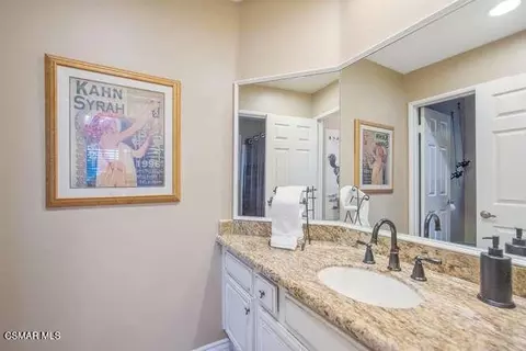 Bath - 1894 Rambling Rd, Simi Valley, CA 93065 photo 1 of 7