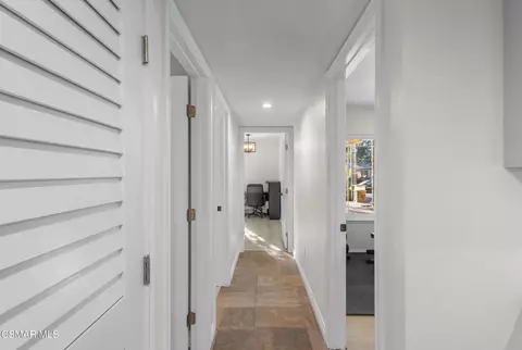 Entry Way - 2034 Potter Ave, Simi Valley, CA 93065 photo 3 of 3