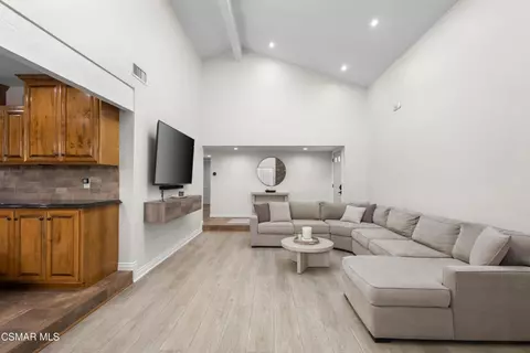 Living - 2034 Potter Ave, Simi Valley, CA 93065 photo 1 of 2