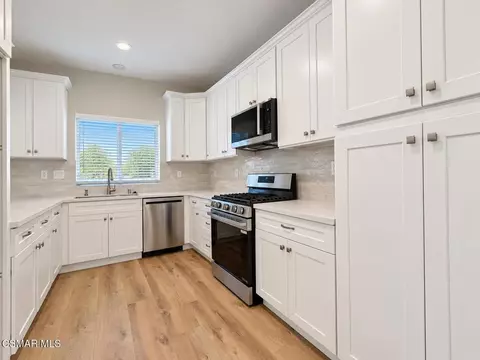 Kitchen - 1201 N Lombard St, Oxnard, CA 93030 photo 3 of 4