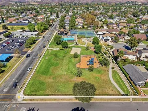 View/Area - 2106 Fernwood Ct, Simi Valley, CA 93065 photo 2 of 9