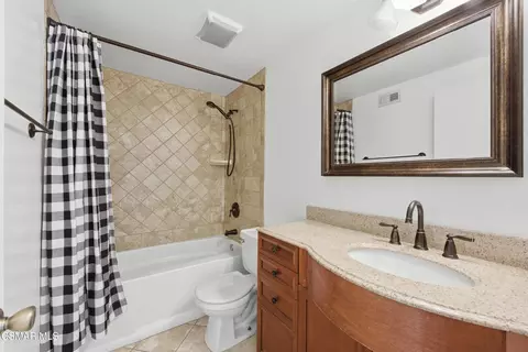 Bath - 2106 Fernwood Ct, Simi Valley, CA 93065 photo 2 of 2