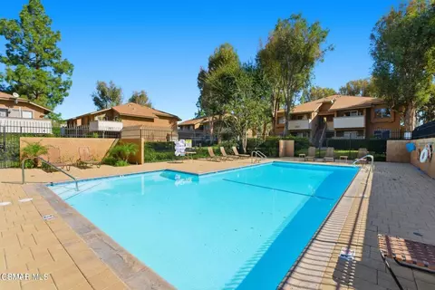 Exterior - 4545 Alamo St #H, Simi Valley, CA 93063 photo 5 of 7