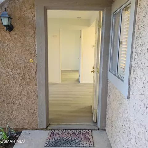 Entry Way - 4573 Alamo St #B, Simi Valley, CA 93063 photo 1 of 1