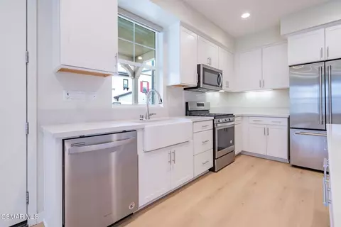 Kitchen - 201 Red Brick Dr #1, Simi Valley, CA 93065 photo 1 of 4