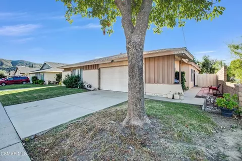 1933 Stow St, Simi Valley, CA 93063 photo 2