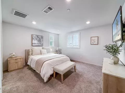 Bedroom - 14708 Sherman Way, Van Nuys, CA 91405 photo 5 of 8
