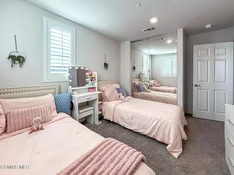 Bedroom - 14708 Sherman Way, Van Nuys, CA 91405 photo 4 of 8