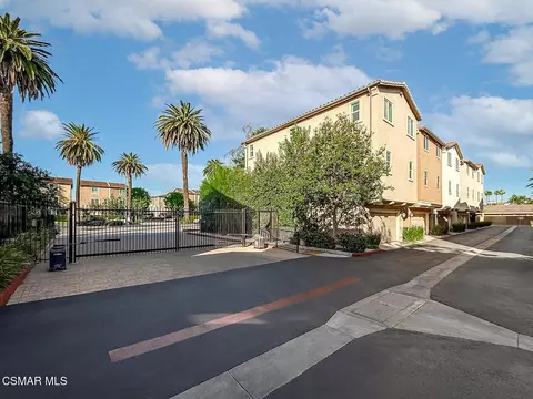 Exterior - 14708 Sherman Way, Van Nuys, CA 91405 photo 3 of 4