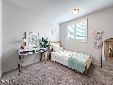 Bedroom - 14708 Sherman Way, Van Nuys, CA 91405 photo 1 of 8