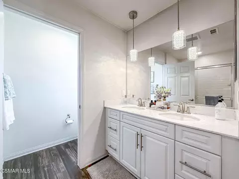 Bath - 14708 Sherman Way, Van Nuys, CA 91405 photo 4 of 5