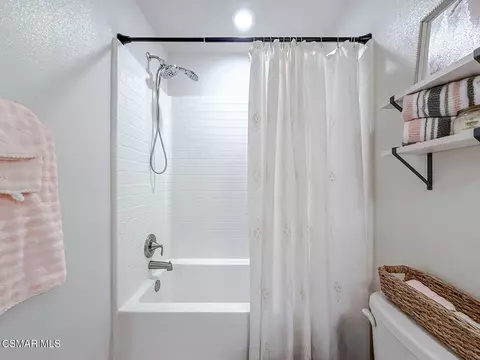 Bath - 14708 Sherman Way, Van Nuys, CA 91405 photo 3 of 5