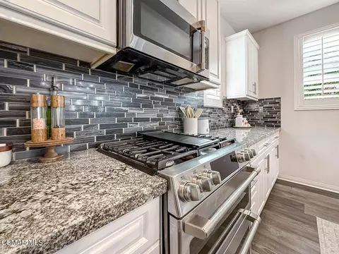 Kitchen - 14708 Sherman Way, Van Nuys, CA 91405 photo 7 of 7