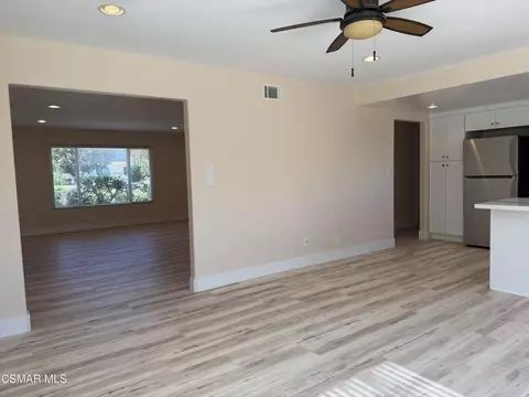 Living - 3232 Lanier Pl, Thousand Oaks, CA 91360 photo 8 of 16