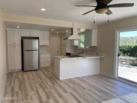 Kitchen - 3232 Lanier Pl, Thousand Oaks, CA 91360 photo 6 of 10