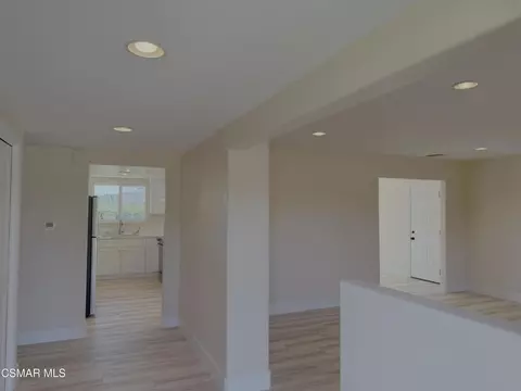 Entry Way - 3232 Lanier Pl, Thousand Oaks, CA 91360 photo 3 of 5