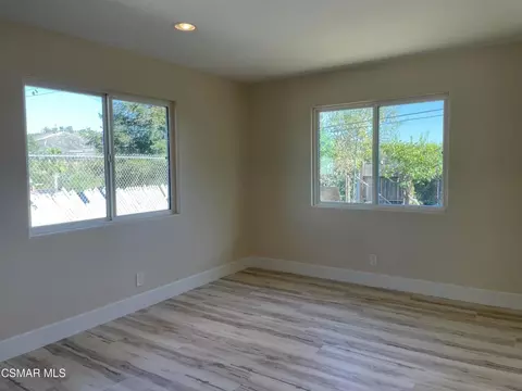 Living - 3232 Lanier Pl, Thousand Oaks, CA 91360 photo 14 of 16