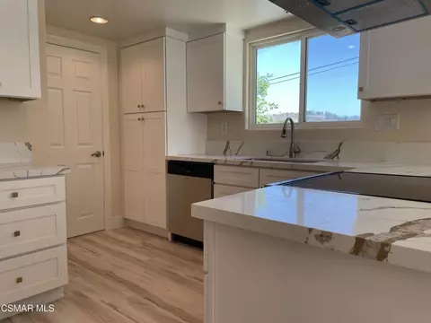 Kitchen - 3232 Lanier Pl, Thousand Oaks, CA 91360 photo 5 of 10