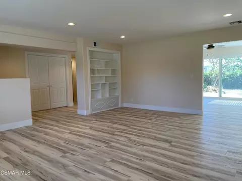 Living - 3232 Lanier Pl, Thousand Oaks, CA 91360 photo 7 of 16
