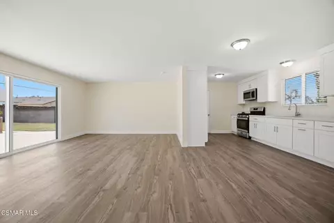 Living - 2192 Cordero Ave, Simi Valley, CA 93065 photo 7 of 7
